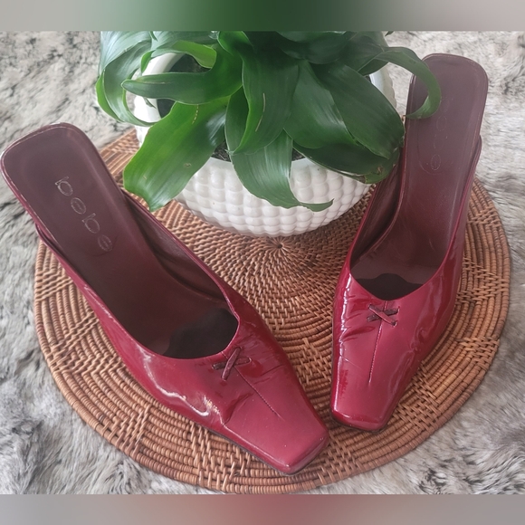 Vintage Bebe mule heels - Picture 11 of 11